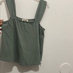 Top and bottom green set